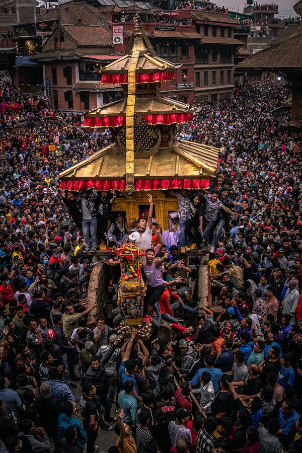 Bisket Jatra chariot festival in Bhaktapur