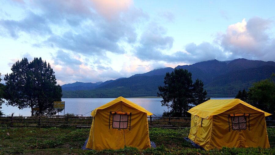 Tents pitched at Rara Lake campground